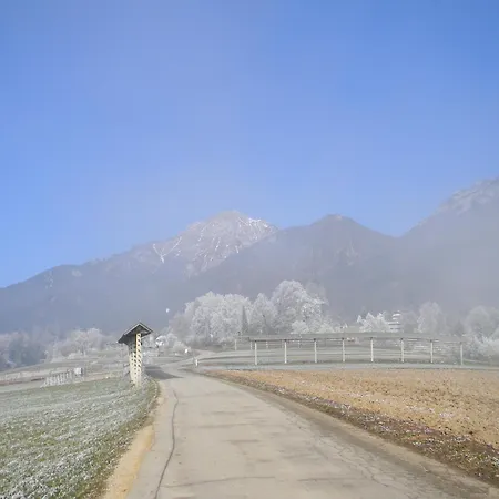 Slosarjeva Holiday House דירה פרדבור