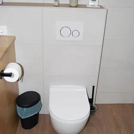 Slosarjeva Hisa Apartment
