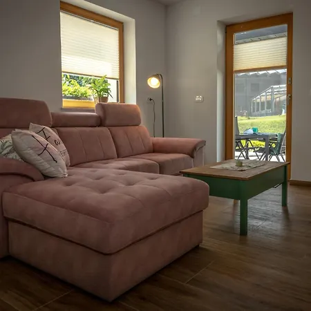 Slosarjeva House - Alpine View & Modern Comfort Lejlighed