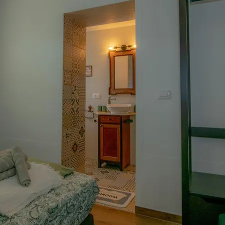 Apartment Slosarjeva House - Alpine View & Modern Comfort