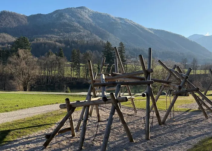 Slosarjeva House - Alpine View & Modern Comfort Appartamento *