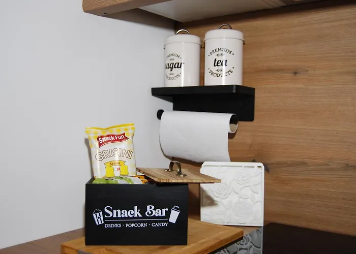 Slosarjeva House - Alpine View & Modern Comfort