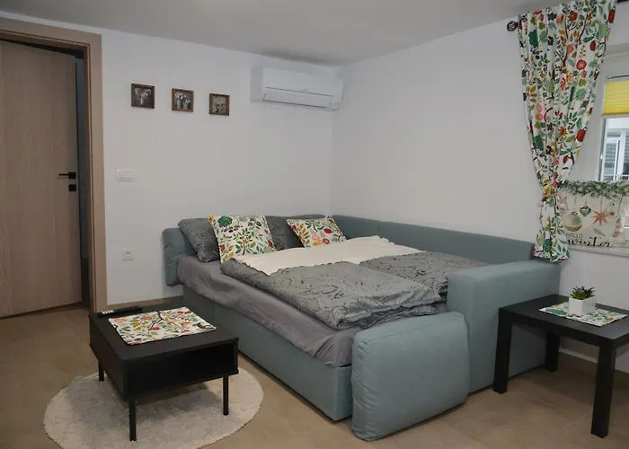 Slosarjeva House - Alpine View & Modern Comfort * Preddvor