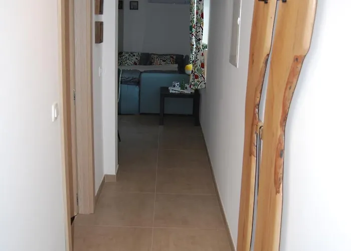 Appartamento Slosarjeva House - Alpine View & Modern Comfort *